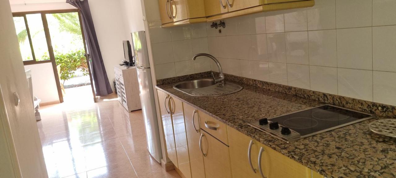 Tamarindo I piscinas de agua salada - fibra óptica Apartamento Corralejo Exterior foto