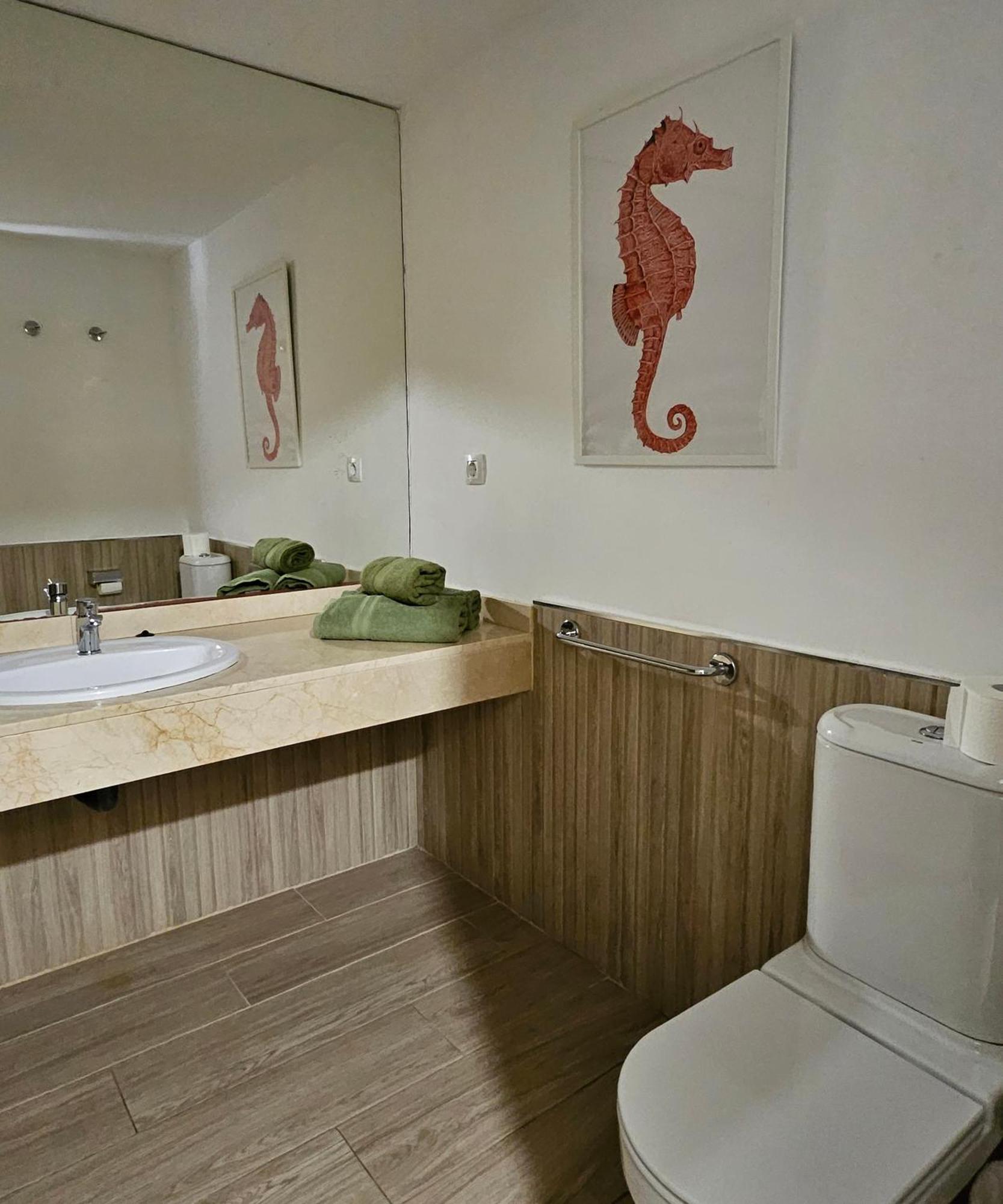 Tamarindo I piscinas de agua salada - fibra óptica Apartamento Corralejo Exterior foto